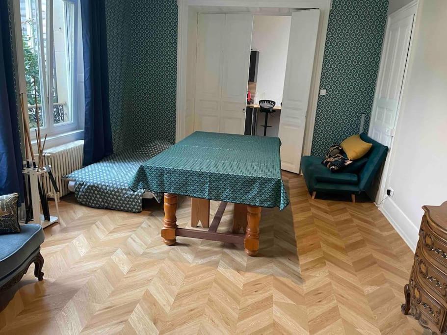Appartement De Caractere Mirecourt Ngoại thất bức ảnh